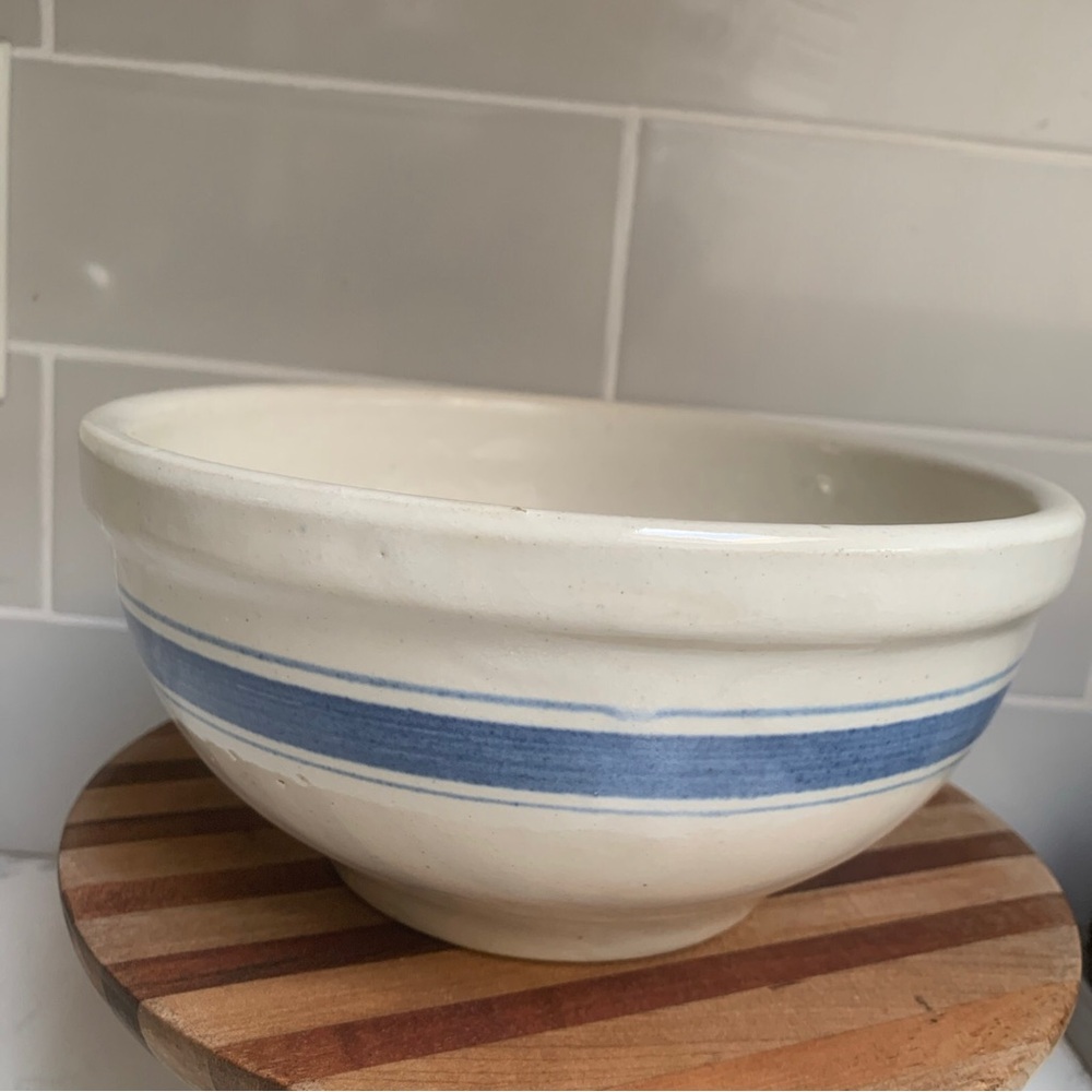 Yellow Ware 8” Bowl Triple Blue Bands Stripes Farmhouse Mixing VTG GLAZE FLAWS